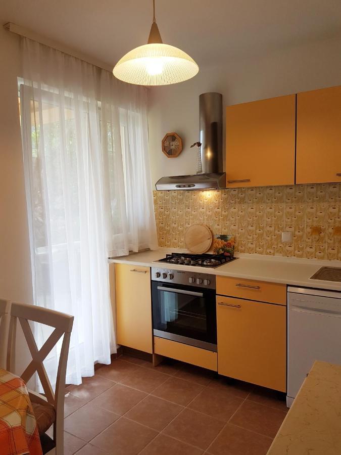 Apartmani Ljerka Malinska Eksteriør bilde